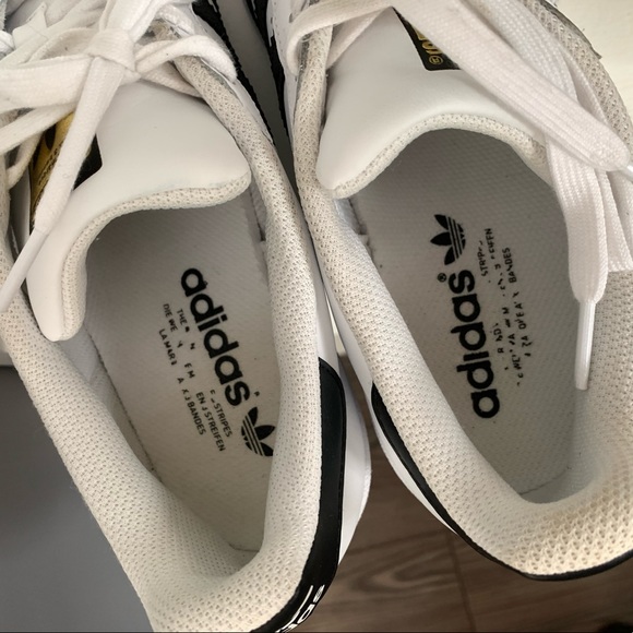 ❤️VINTAGE Adidas Superstar Shoes Size 9❤️ - Picture 7 of 13